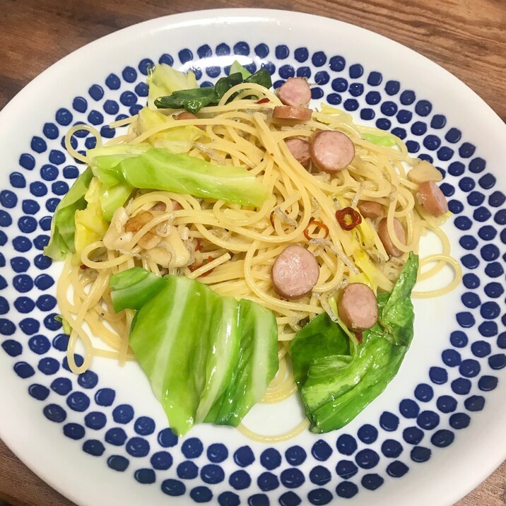 春キャベツとちりめんじゃこのペペロンチーノ*